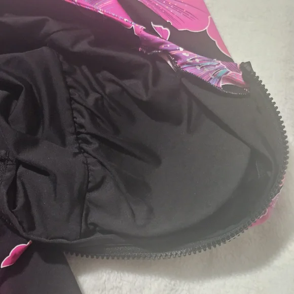 Trina Turk Fleury Pink and Black Floral Long Sleeve Swimsuit XL - Picture 5 of 6